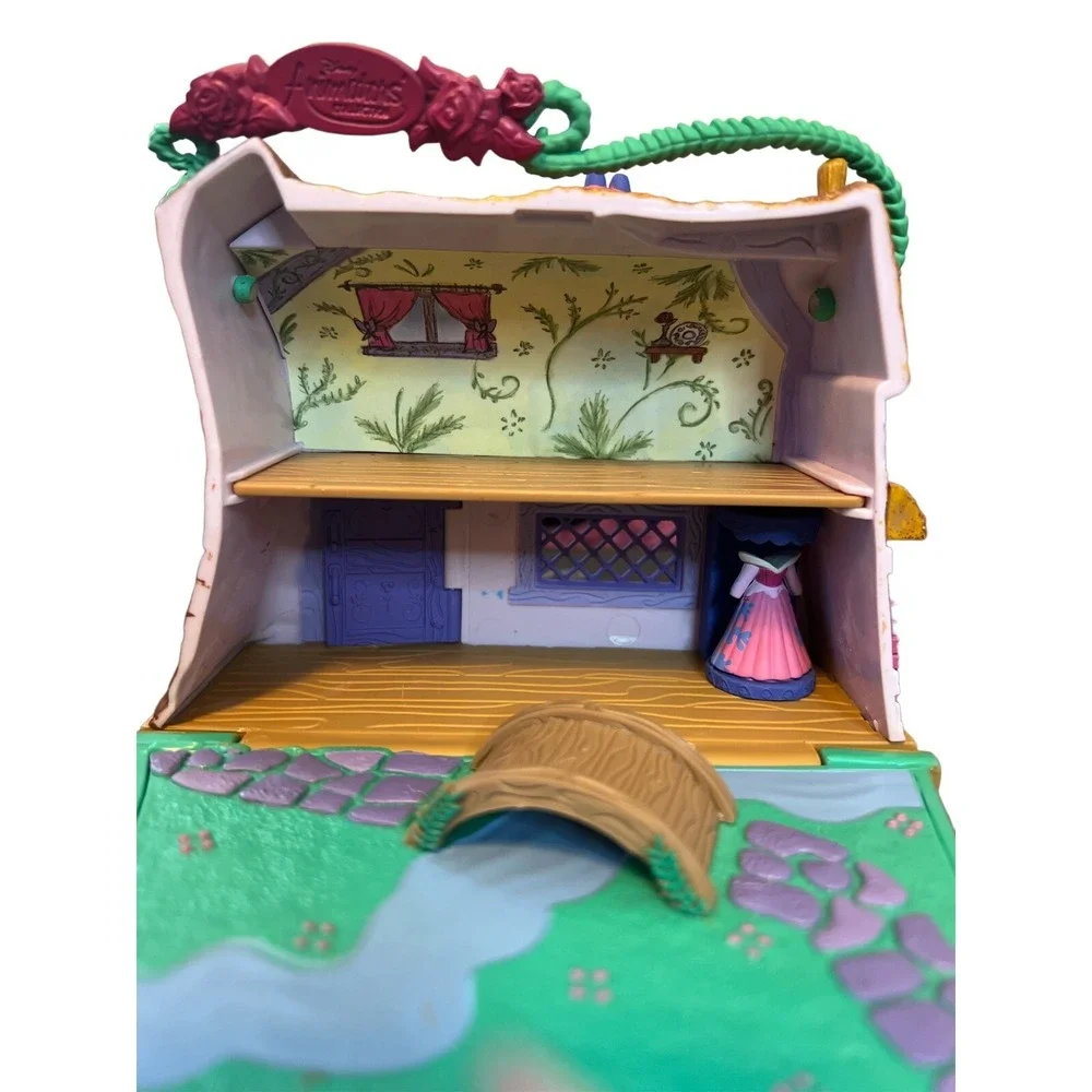 2 Disney Animators Collection Littles Aurora Cottage & Lilo & Stitch Playset‎